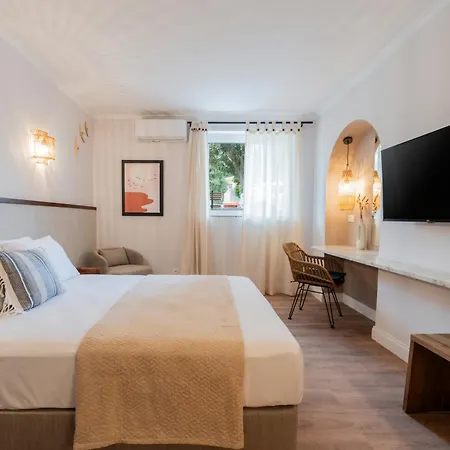 Blue Paradise Hotel de apartamente 4*